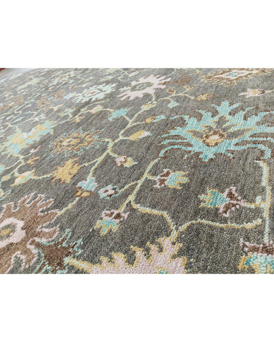 The Hand-Knotted Oushak2