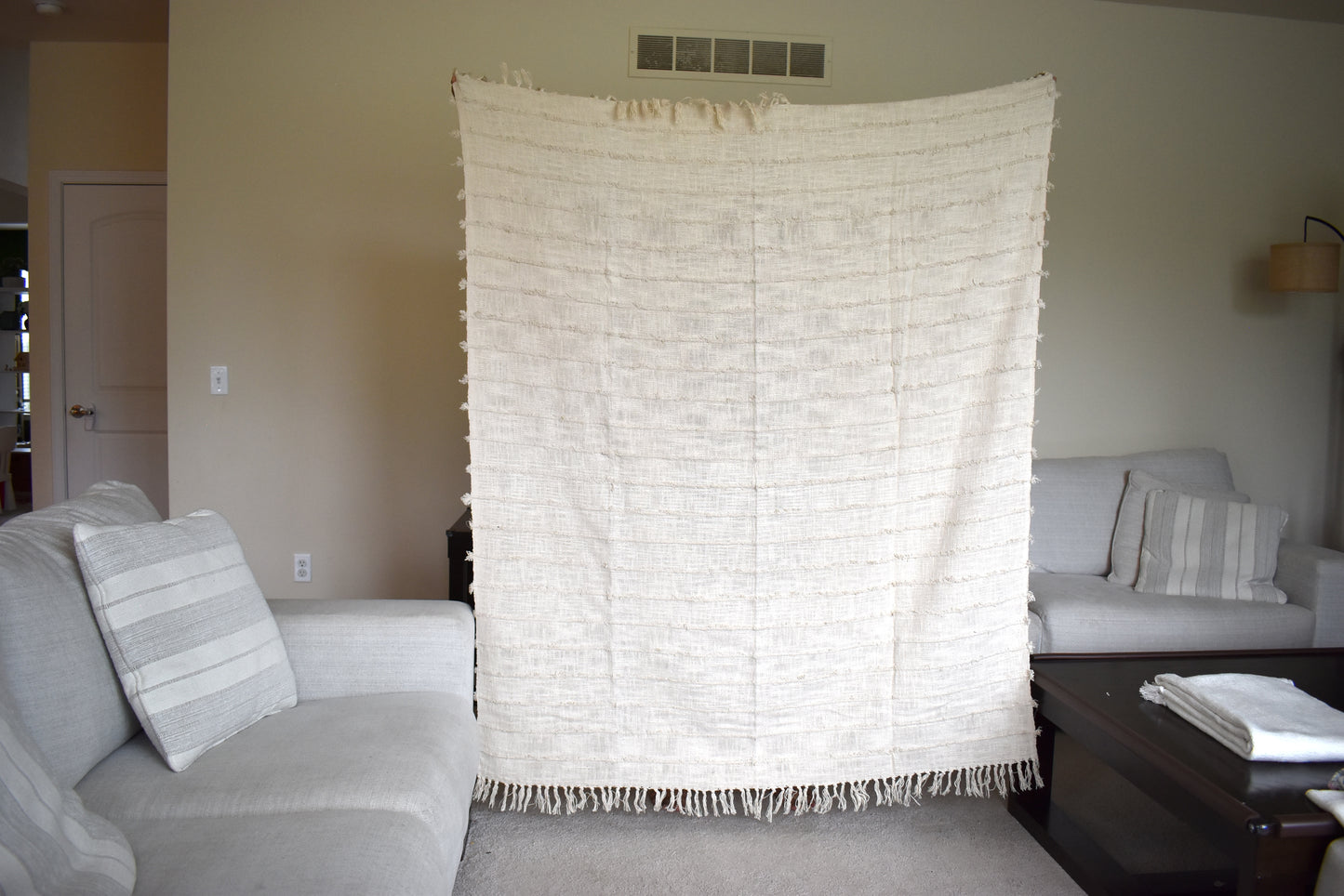 Slub Cotton Tufted Throw