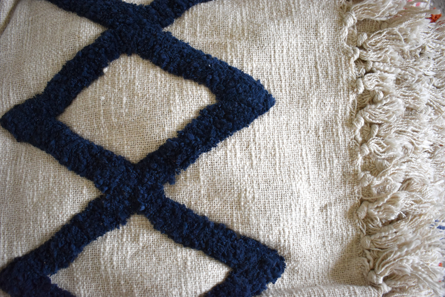 Slub Cotton Tufted Throw