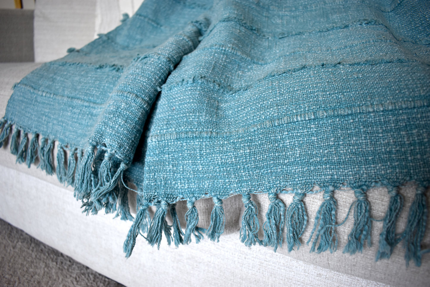 Plain Embroidered Throw - SoloClimbers