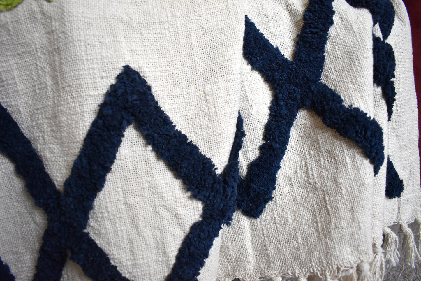 Slub Cotton Tufted Throw