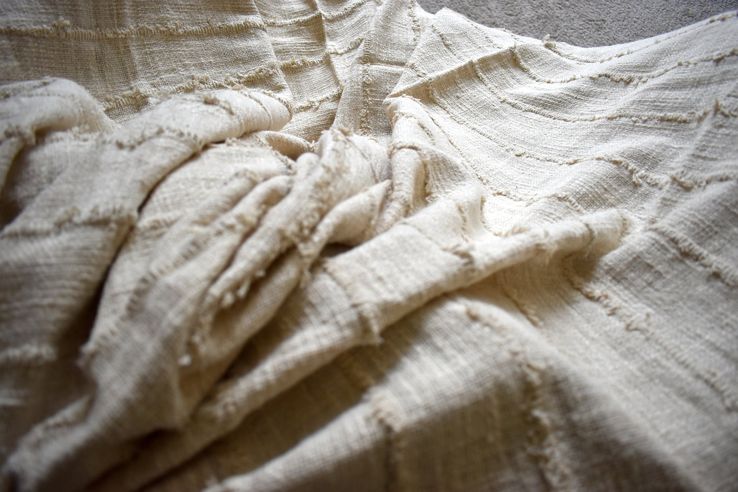 Slub Cotton Tufted Throw