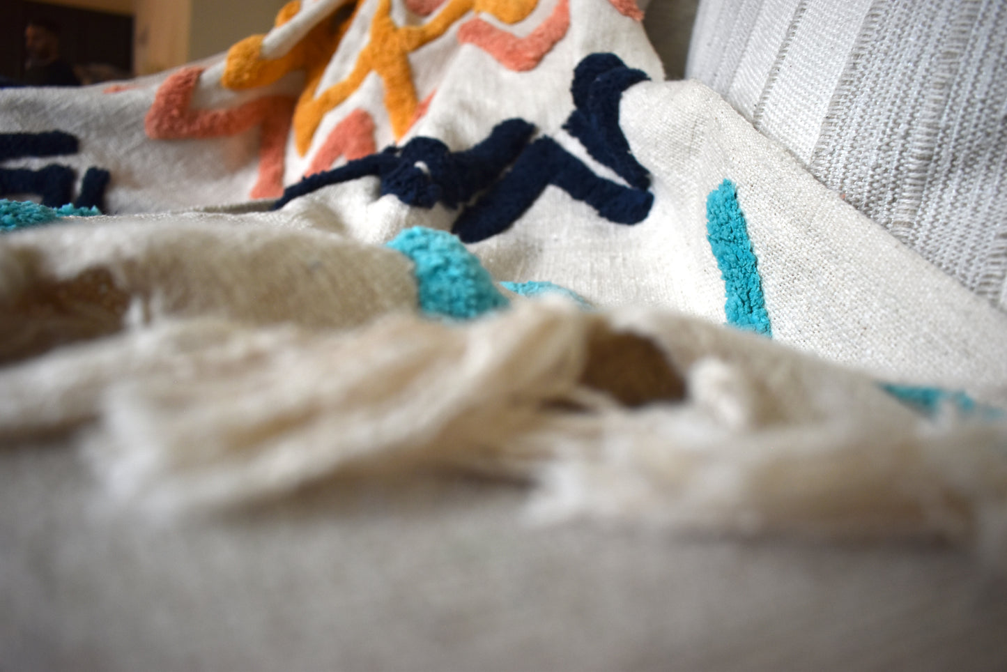 Slub Cotton Tufted Throw