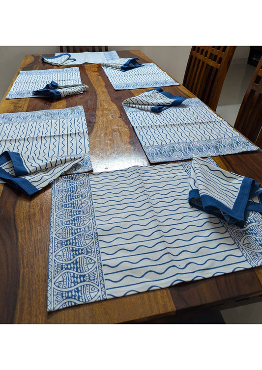 Table Mats & Napkins