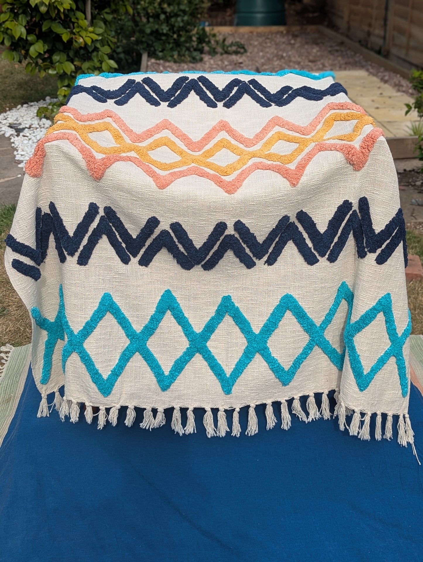 Slub Cotton Tufted Throw - Blue Orange