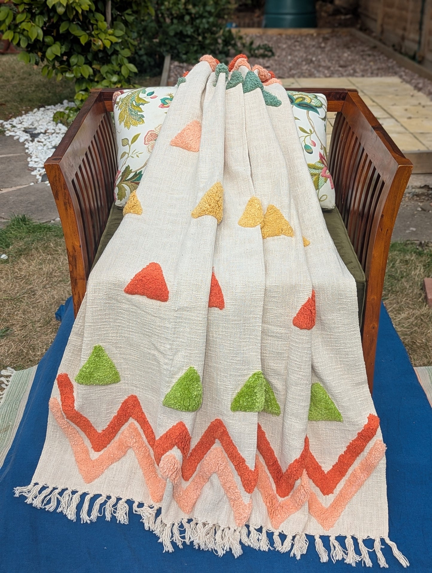 Slub Cotton Tufted Throw