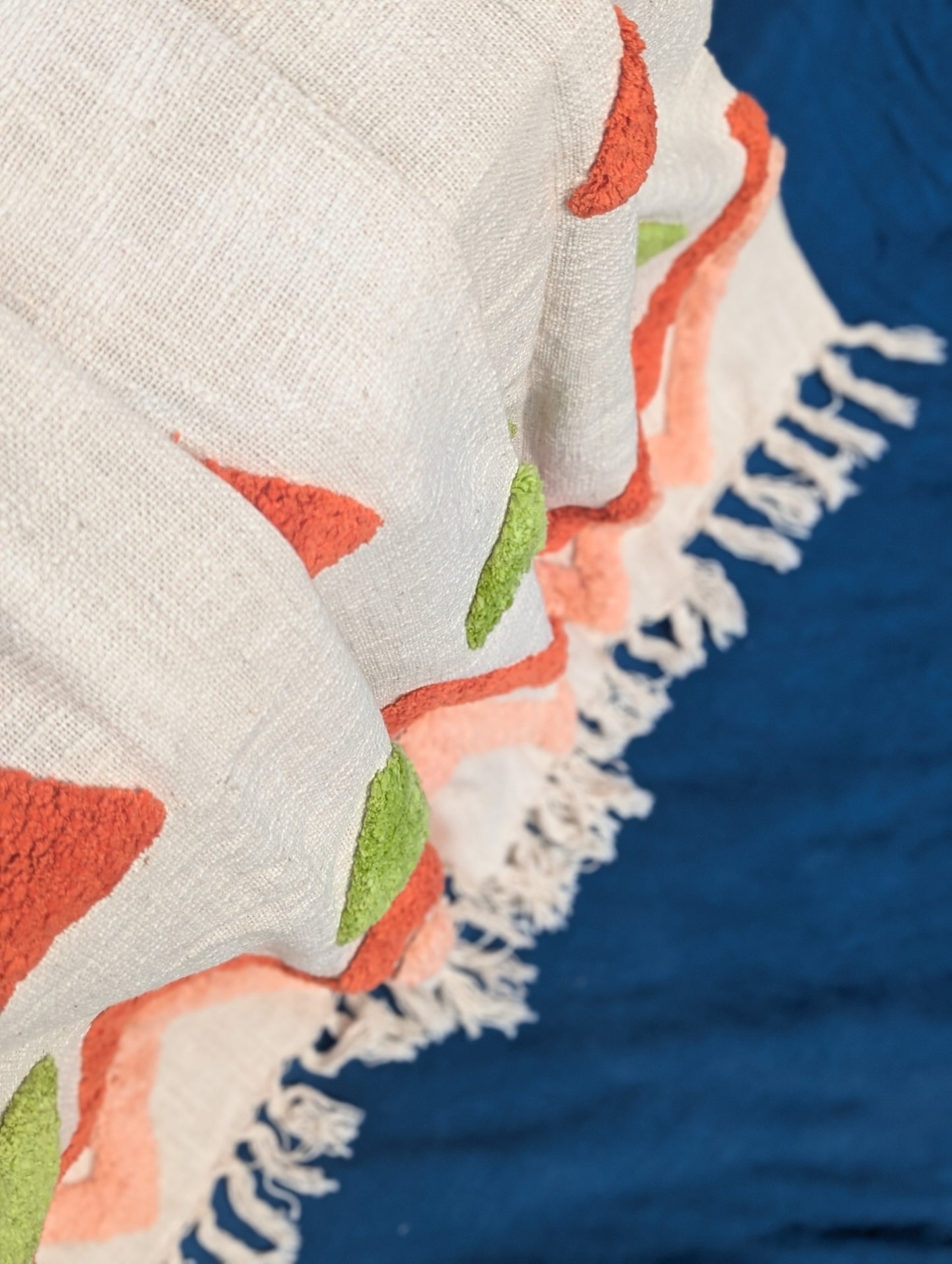 Slub Cotton Tufted Throw