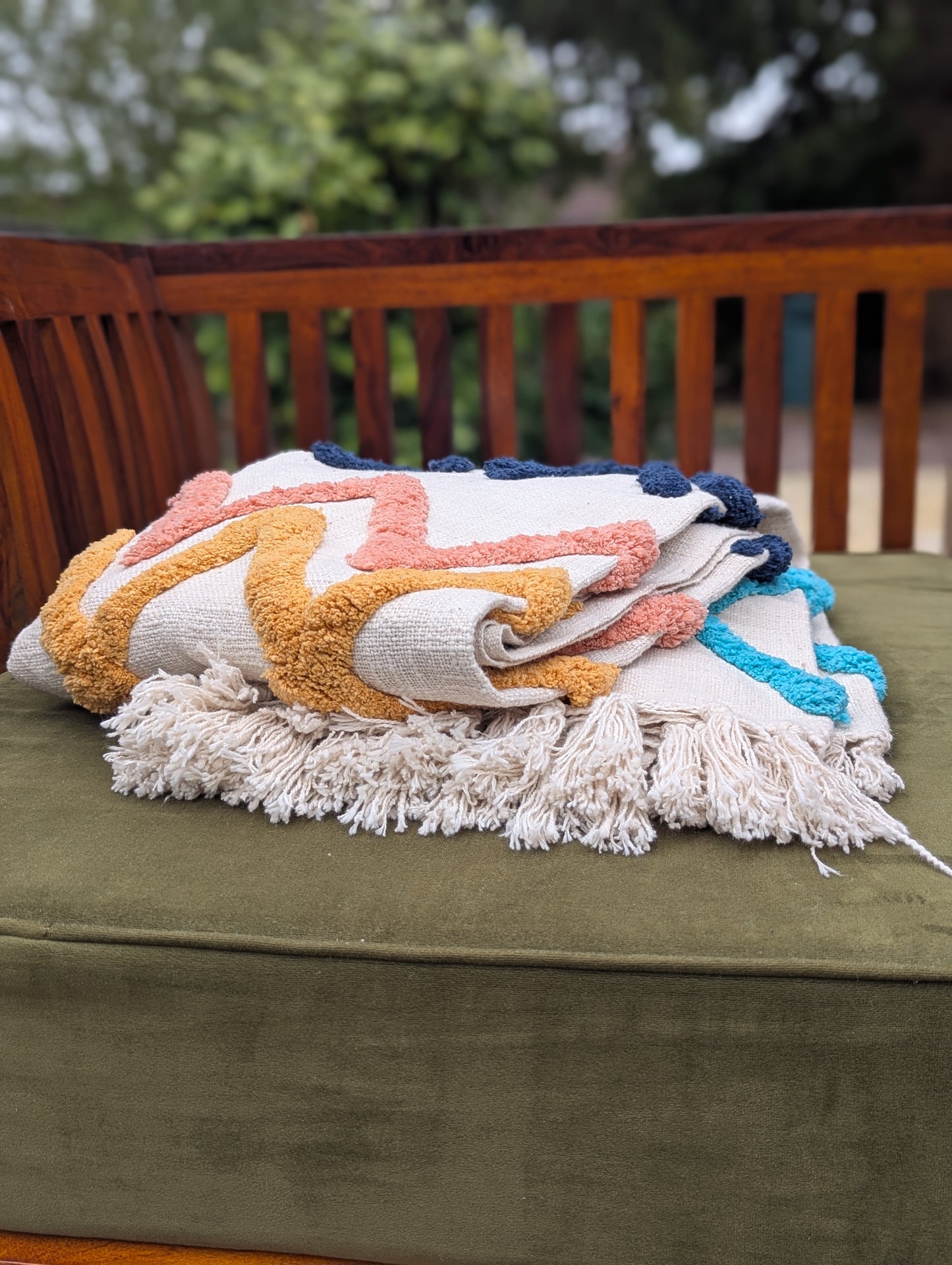 Slub Cotton Tufted Throw - Blue Orange